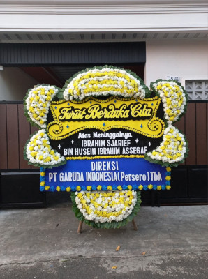 Papan Bunga Duka di Puhun Tembok